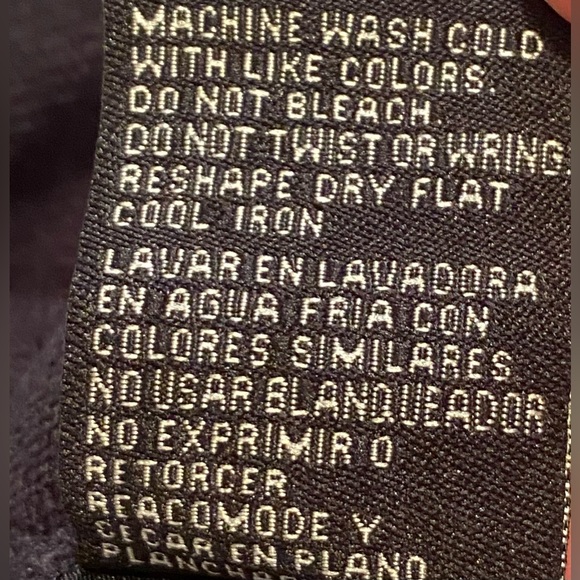 Debbie Morgan NWT Black Size 1X Boat Neck Sweater with Silver accent buckle. - Picture 8 of 8